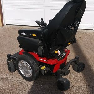 2018 JAZZY MOTORIZED WHEELCHAIR